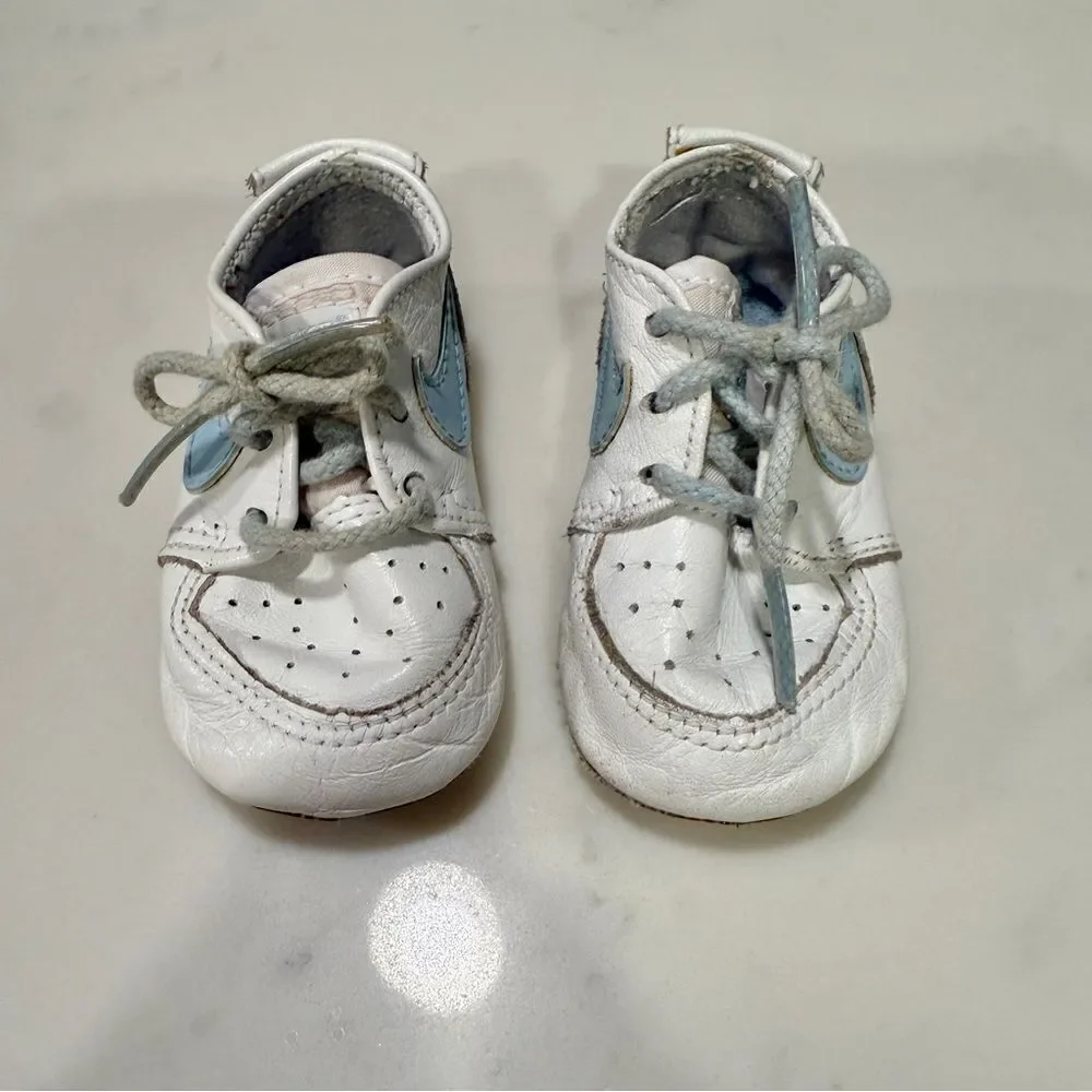 Vintage 1980's UNC Nike Baby Shoes